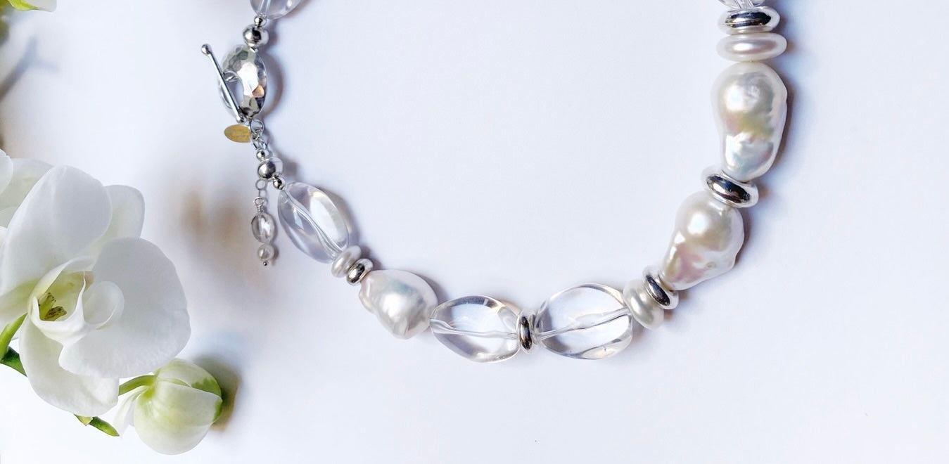 White, Cream & Clear Gems
